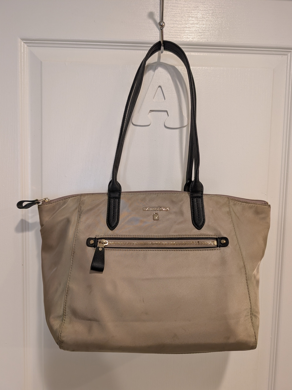 Michael Kors Kelsey Nylon Tote Beige Black Leather